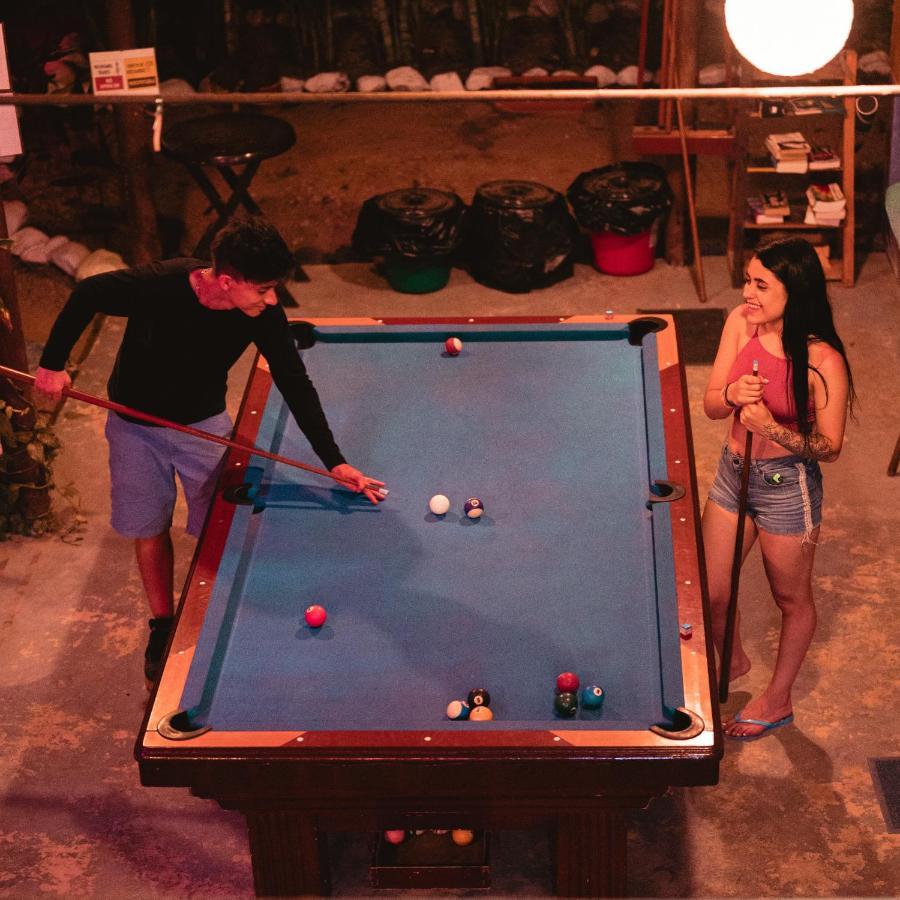 El Zoo Hostel, Bar & Pool Паломино Екстериор снимка